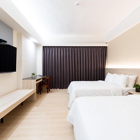 Etung Hotel Taichung Exteriör bild