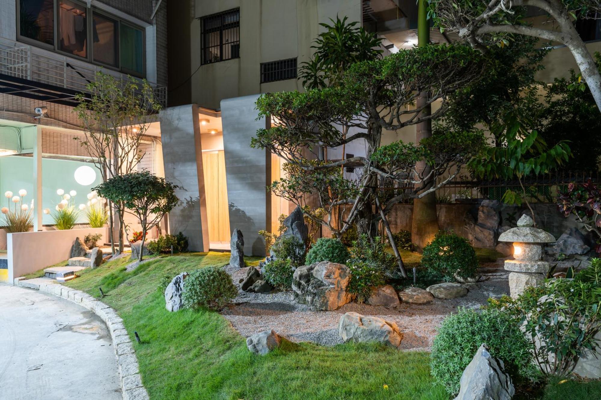 Etung Hotel Taichung Exteriör bild