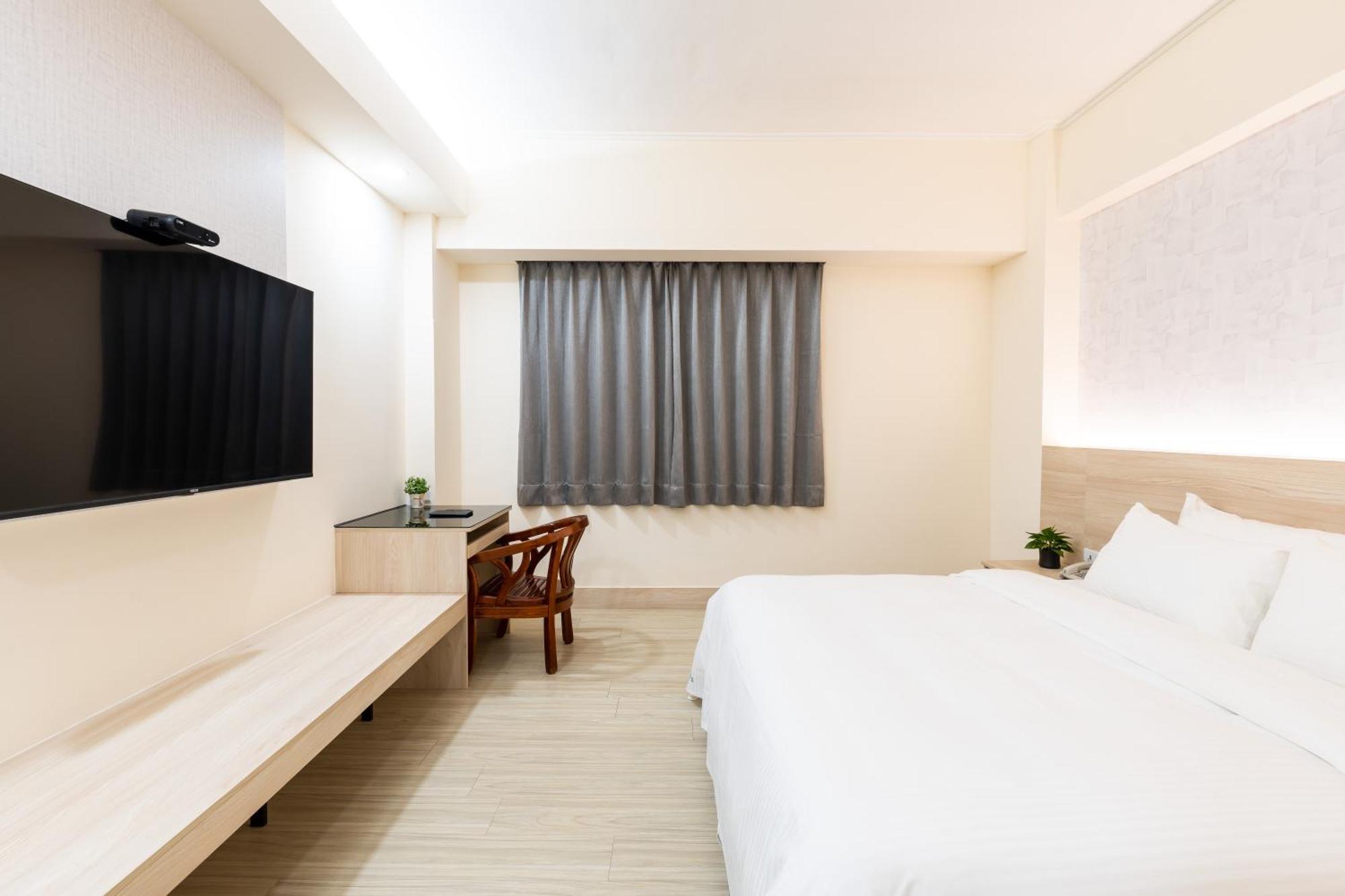 Etung Hotel Taichung Exteriör bild